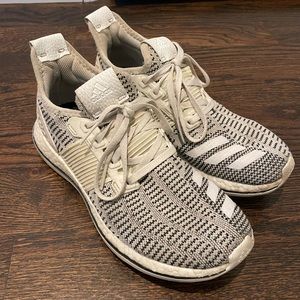 adidas PureBOOST Mens size 7.5
